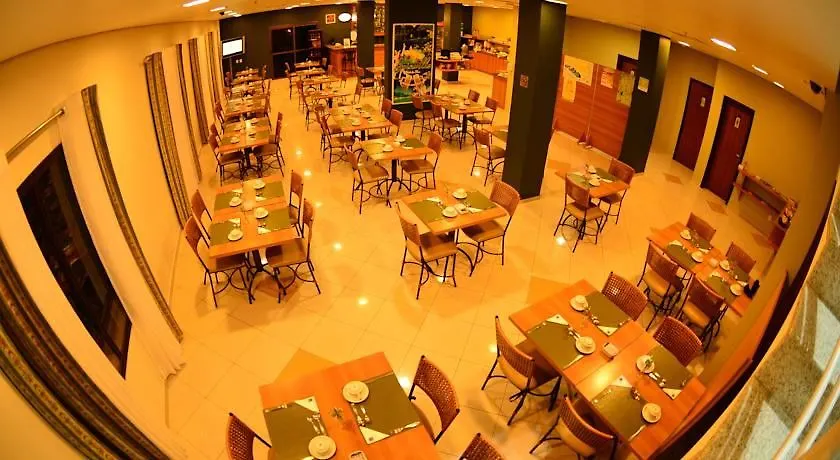 Comfort Hotel Joinville 3*,